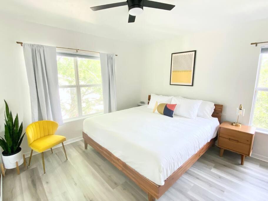 Sanctuary Gainesville Bright 2 Bedroom King Condo Eksteriør billede