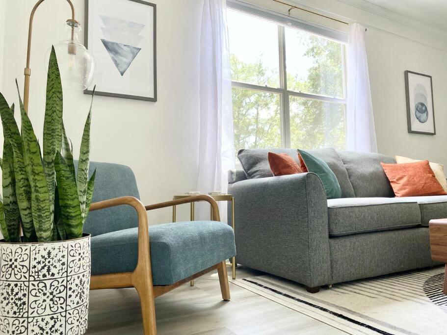 Sanctuary Gainesville Bright 2 Bedroom King Condo Eksteriør billede